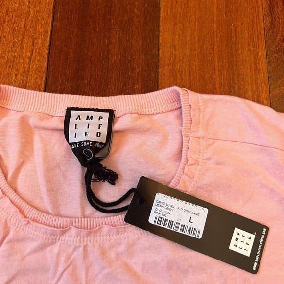 Amplified brand Pink David Bowie Aladdin Sane tshirt - Picture 3 of 3